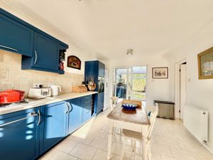 Photo 10- click for photo gallery